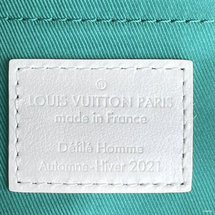 LV 2109YA0037 Bag 0621